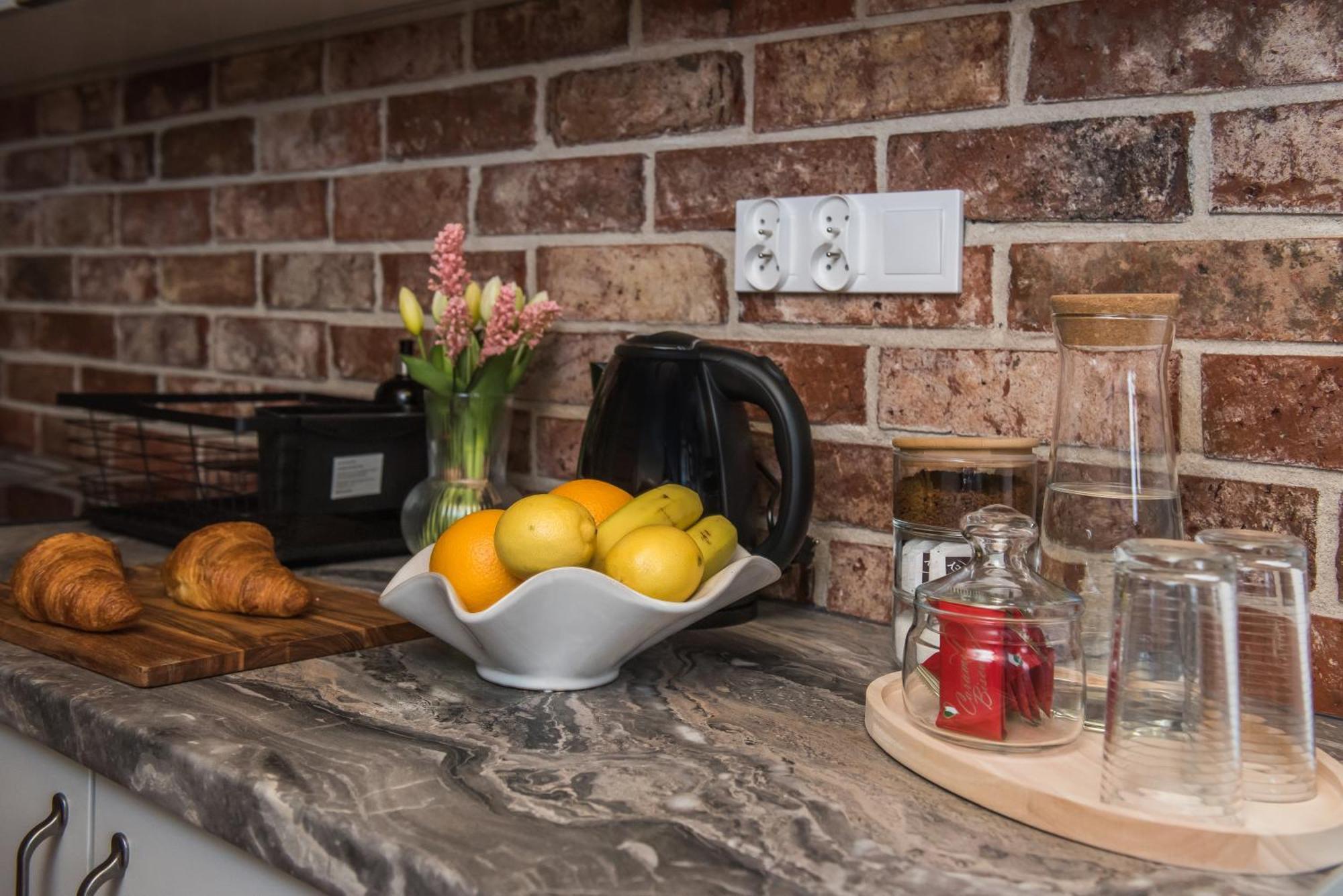 Apartamenty Przy Kladce- Kazimierz Old Town Krakow Luaran gambar